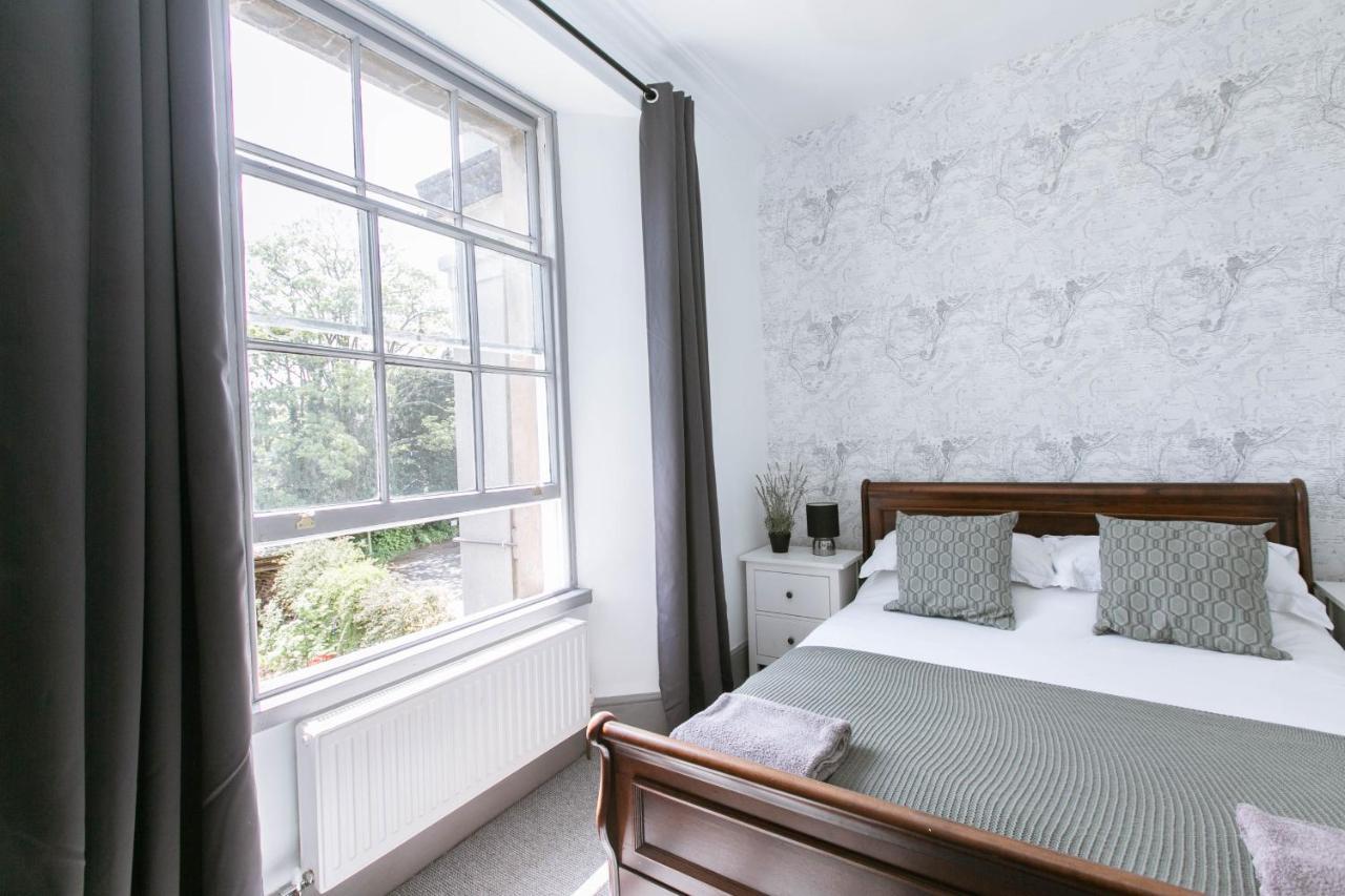 Spacious Apartment, Free Parking, Central Location Near To Uni, Hospital, Town Exeter Exteriör bild