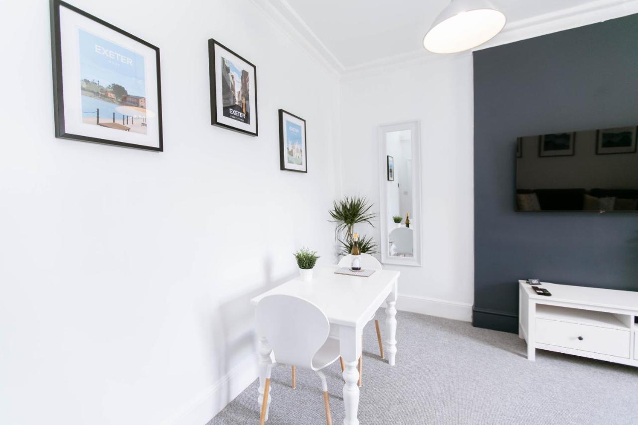 Spacious Apartment, Free Parking, Central Location Near To Uni, Hospital, Town Exeter Exteriör bild